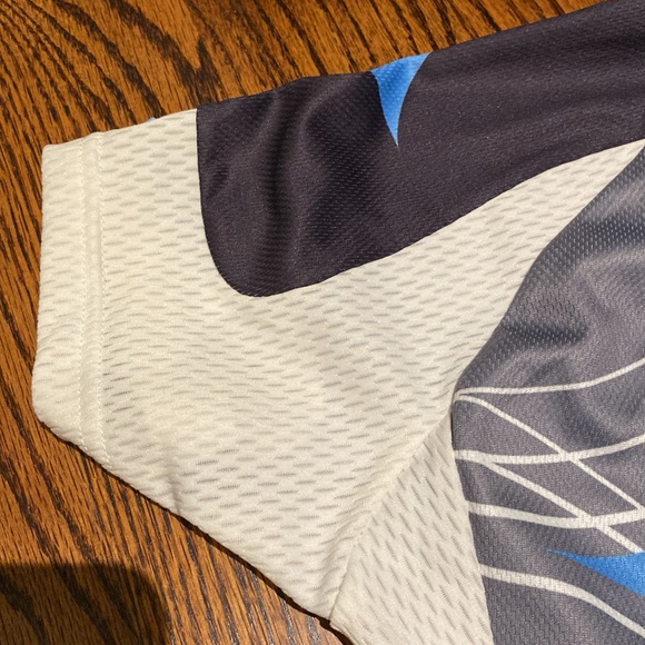 Specialized Cycling Jersey - mint condition! - Picture 5 of 7